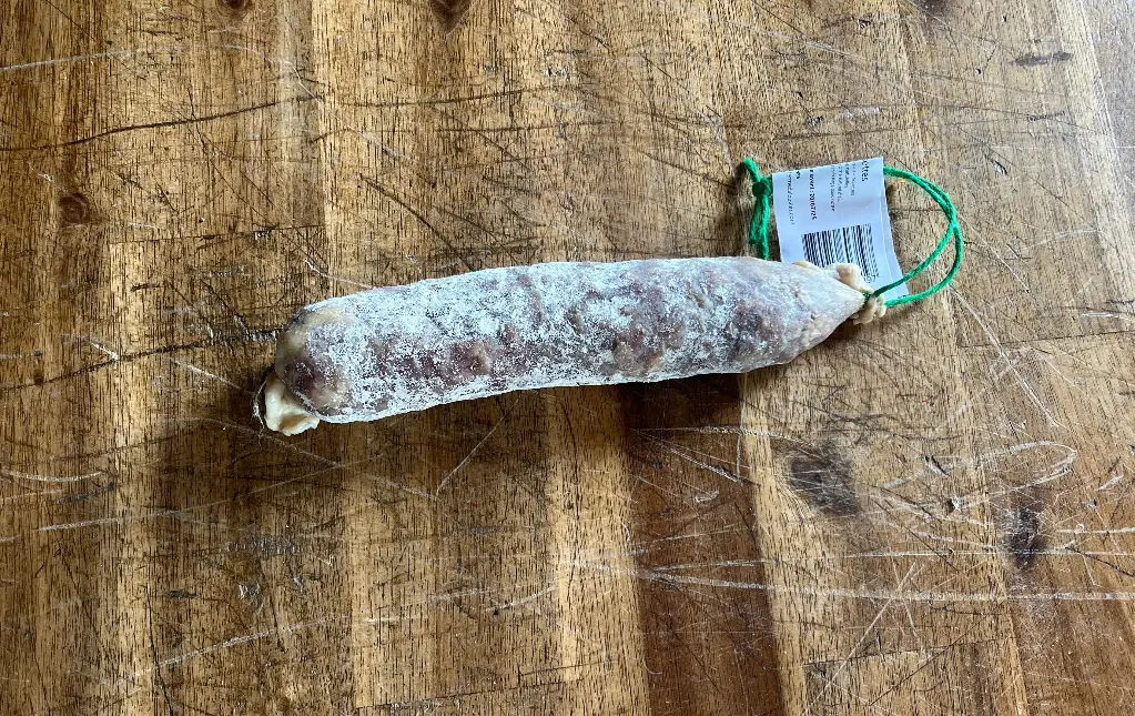 Saucisson sec de porc - noisettes