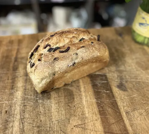 Pain aux olives