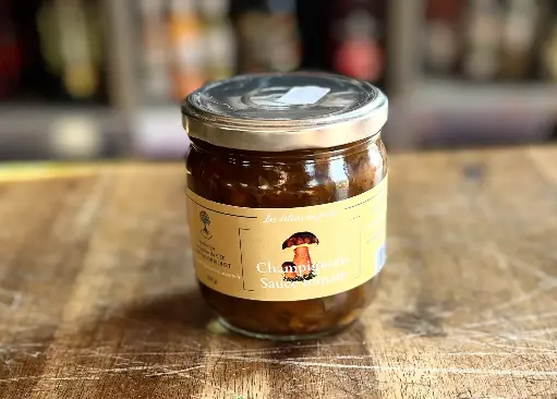 Champignons à la sauce tomate